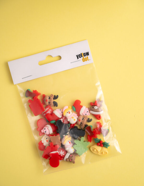 opaque resin carbochon- x mas theme