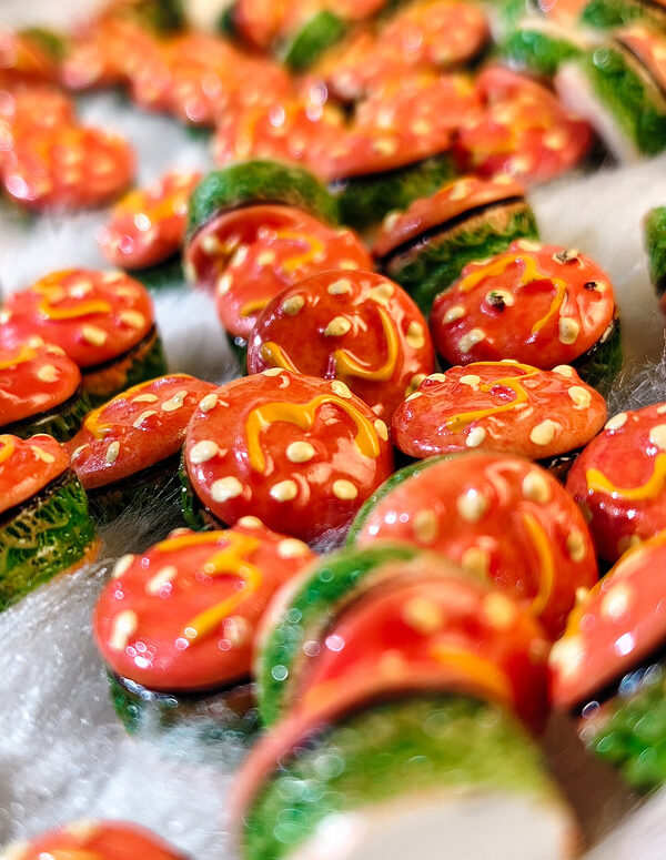 Miniature Burger Food Decor | Mini Resin Embellishments for DIY Crafts – Cute Flat Back Cabochons for Scrapbooking, Slime, Hair Accessories, Phone Case & Decoration [Set of 4]