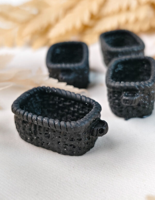 Miniature Black Basket Decor | Mini Resin Embellishments for DIY Crafts – Cute Flat Back Cabochons for Scrapbooking, Slime, Hair Accessories, Phone Case & Decoration [Set of 4]