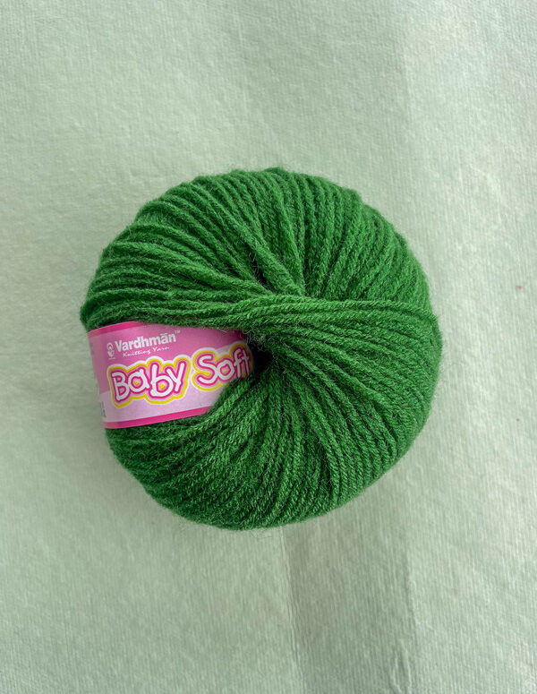 Vardhman Baby Soft Yarn – Leaf Green – 25g Acrylic Knitting Yarn