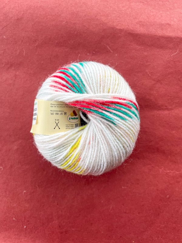 Vardhman Baby Soft Print Yarn – White with Red, Green & Yellow Print – 25g Acrylic Knitting Yarn - Image 2
