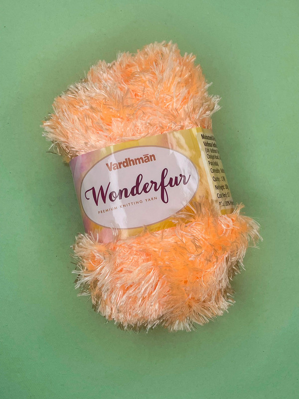 Vardhman Wonderfur Premium Fur Knitting Yarn – Peach – Soft Fluffy Fancy Yarn for Scarves, Sweaters & DIY Projects