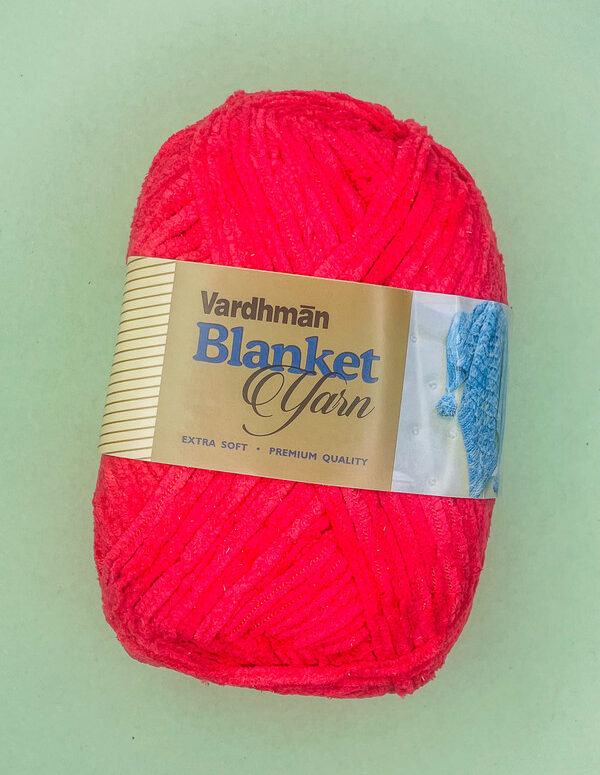 Vardhman Blanket Yarn – Bright Red – Extra Soft Chenille Yarn for Blankets, Soft Toys & Winter Knitting