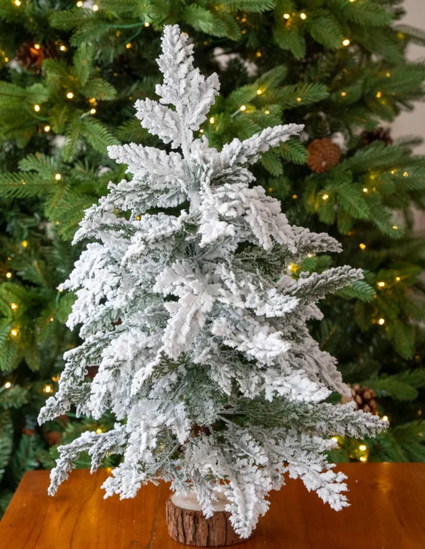 Frosted Mini Christmas Tree Tabletop Decoration with Wooden Base, Snow Covered Artificial Pine Tree for Xmas Home, Office & Festive Decor